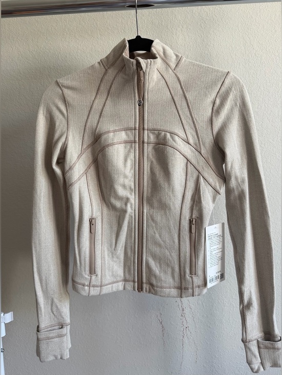 lululemon athletica Jackets & Blazers - lululemon Define Cropped Jacket
*Herringbone (4)